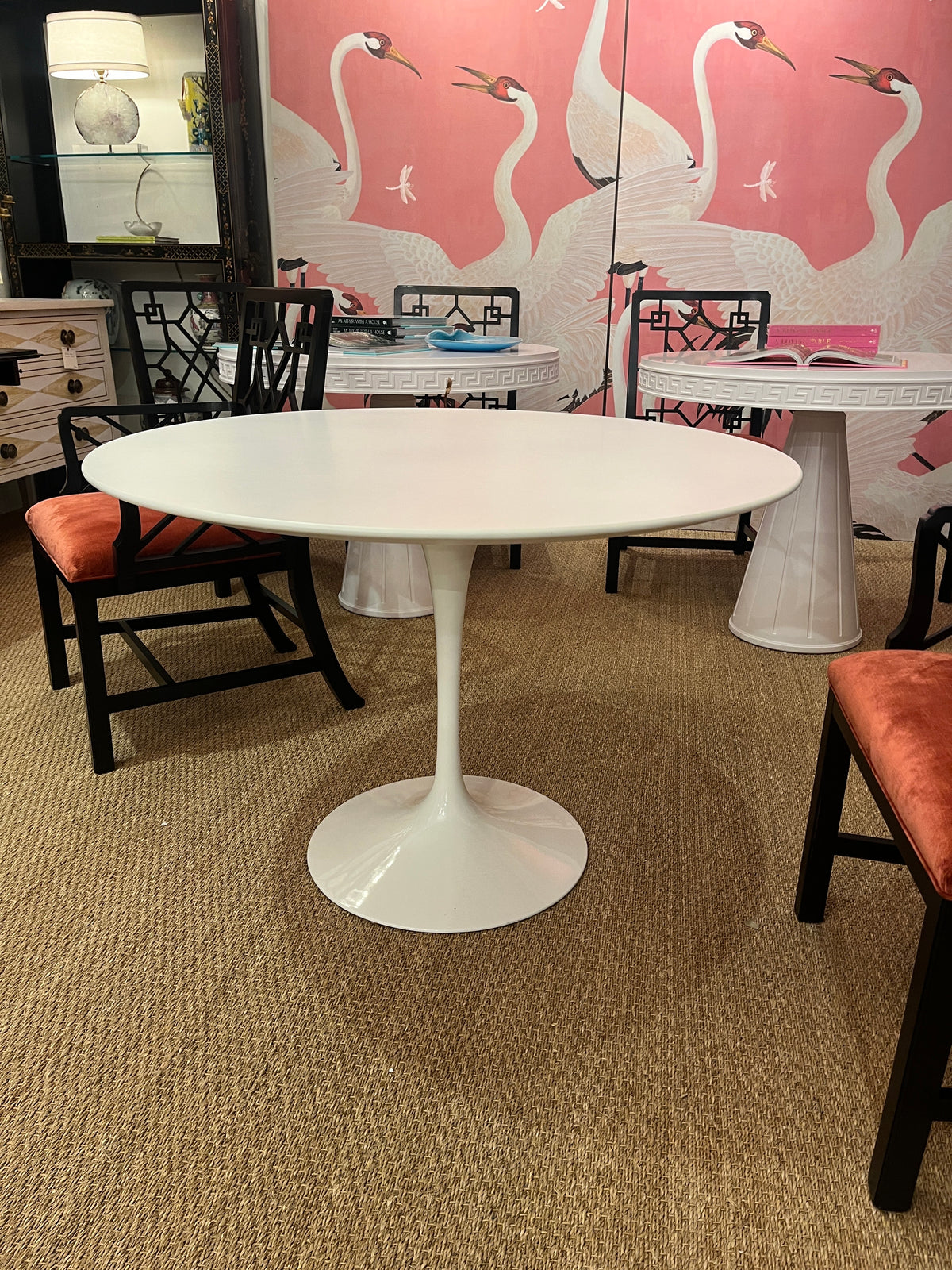 Genuine Knoll Saarinen Tulip Dining Table