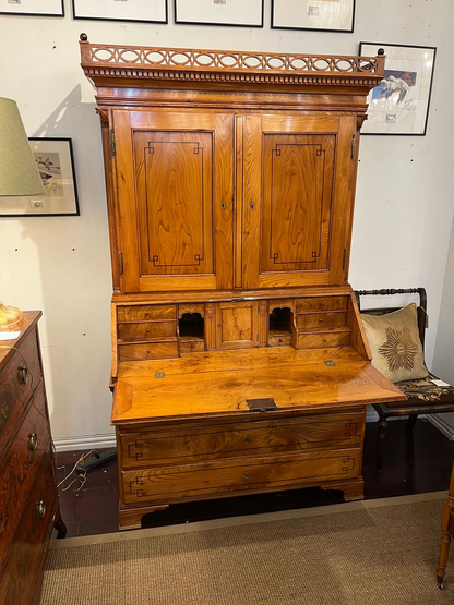 19th Century Swedish Secretary