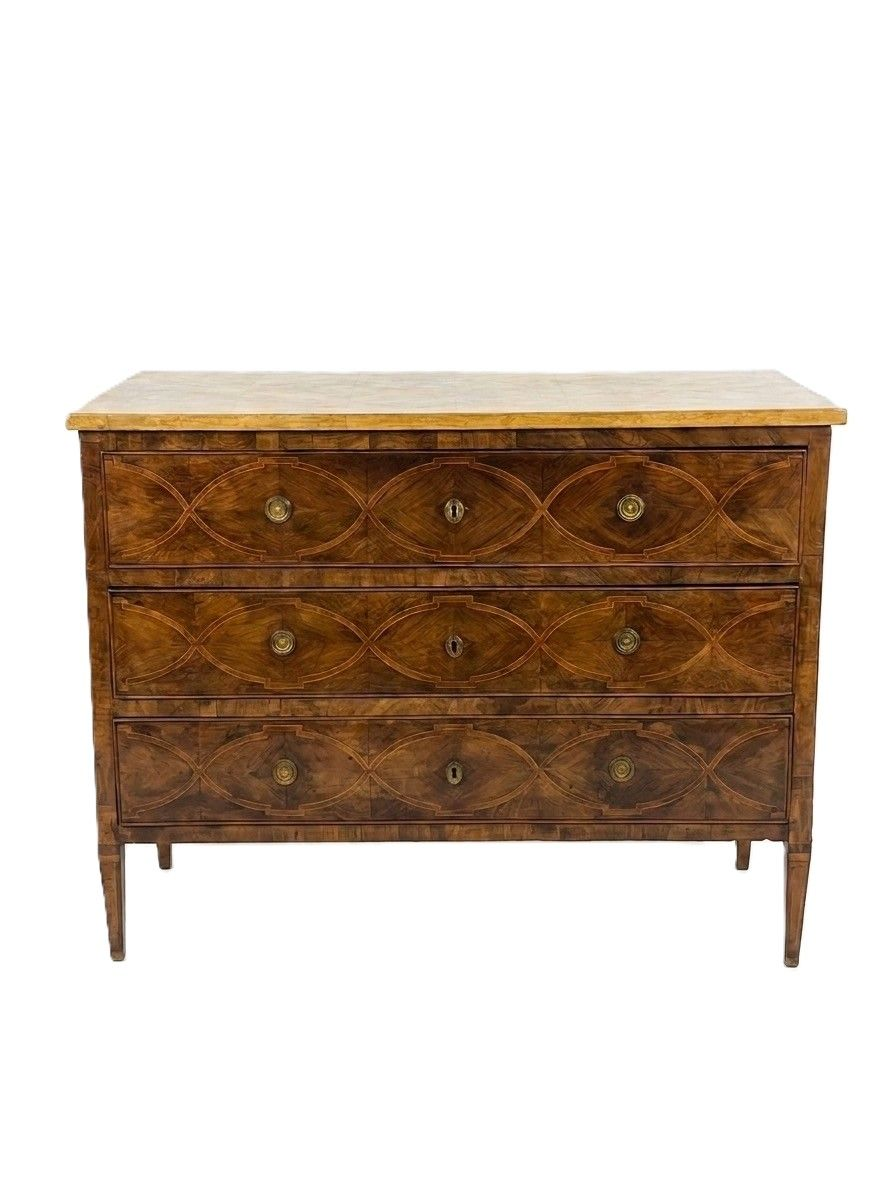 18th Century Italian Commode with Walnut Inlay