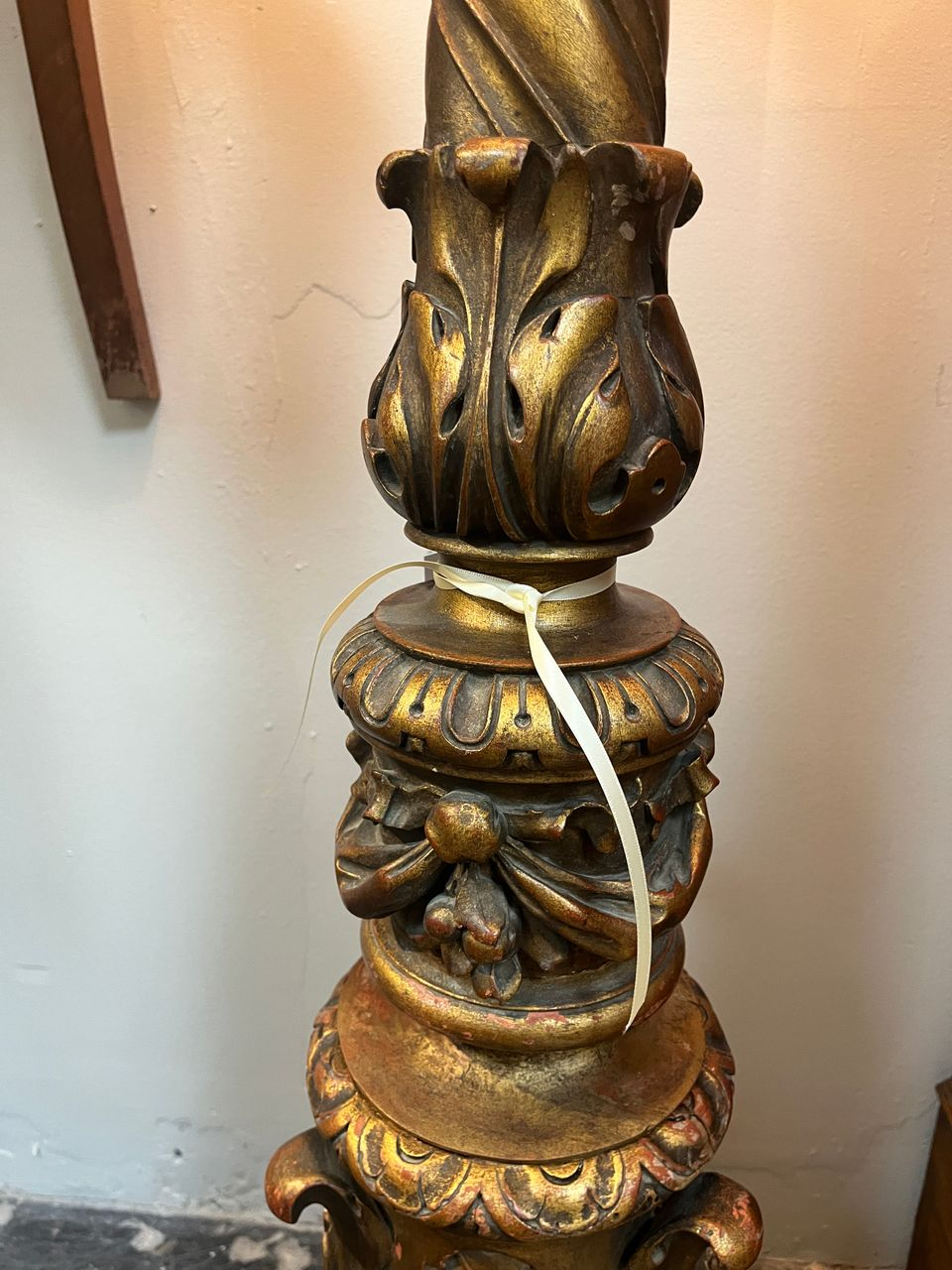 Fabulous Italian Carved Giltwood Floor Lamp