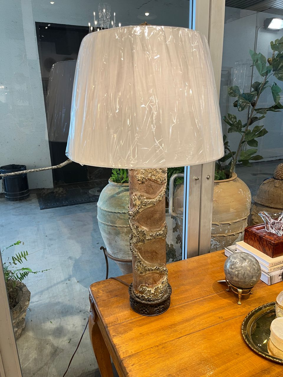Wallpaper Printing Roller Table Lamp