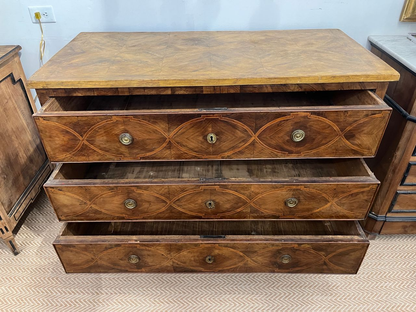 18th Century Italian Commode with Walnut Inlay