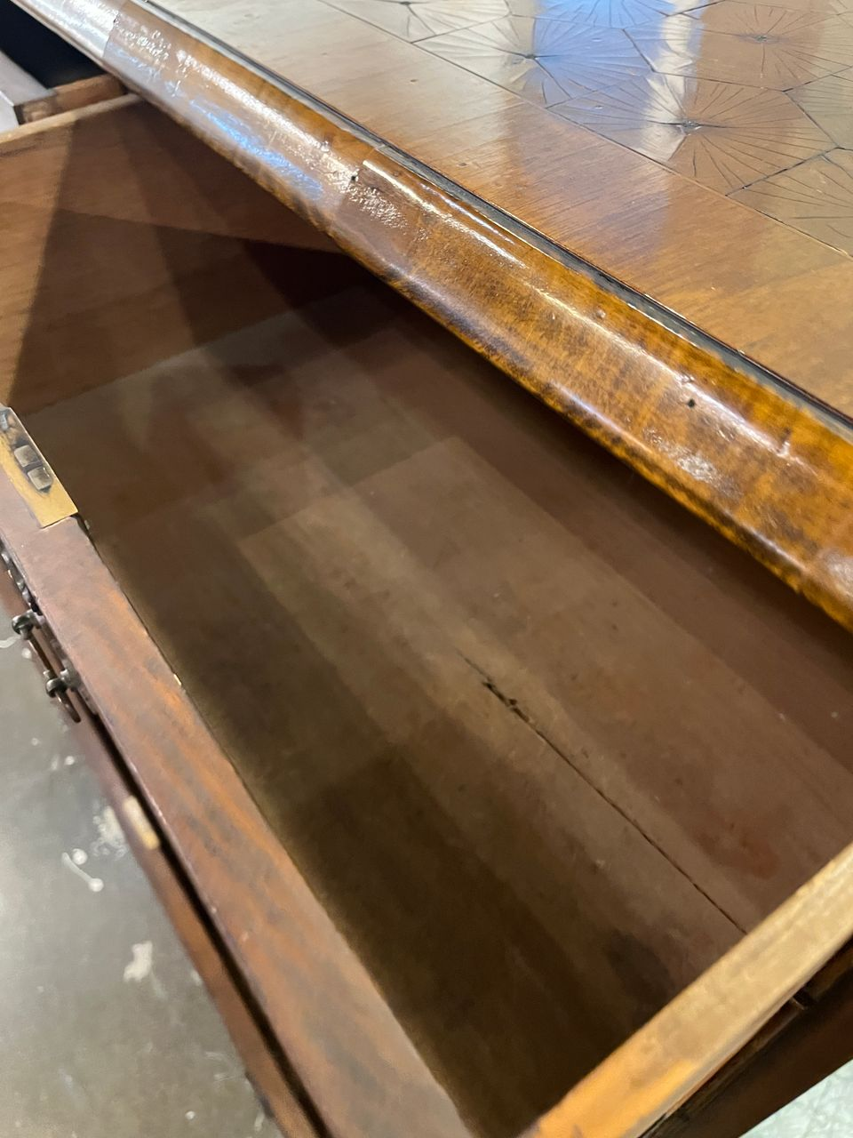 18th Century English Walnut Oyster Veneer Chest