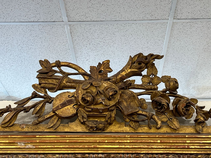 19th Century French Carved Giltwood Mirror