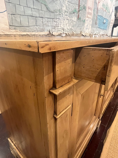 Long French Directoire Pear Enfilade