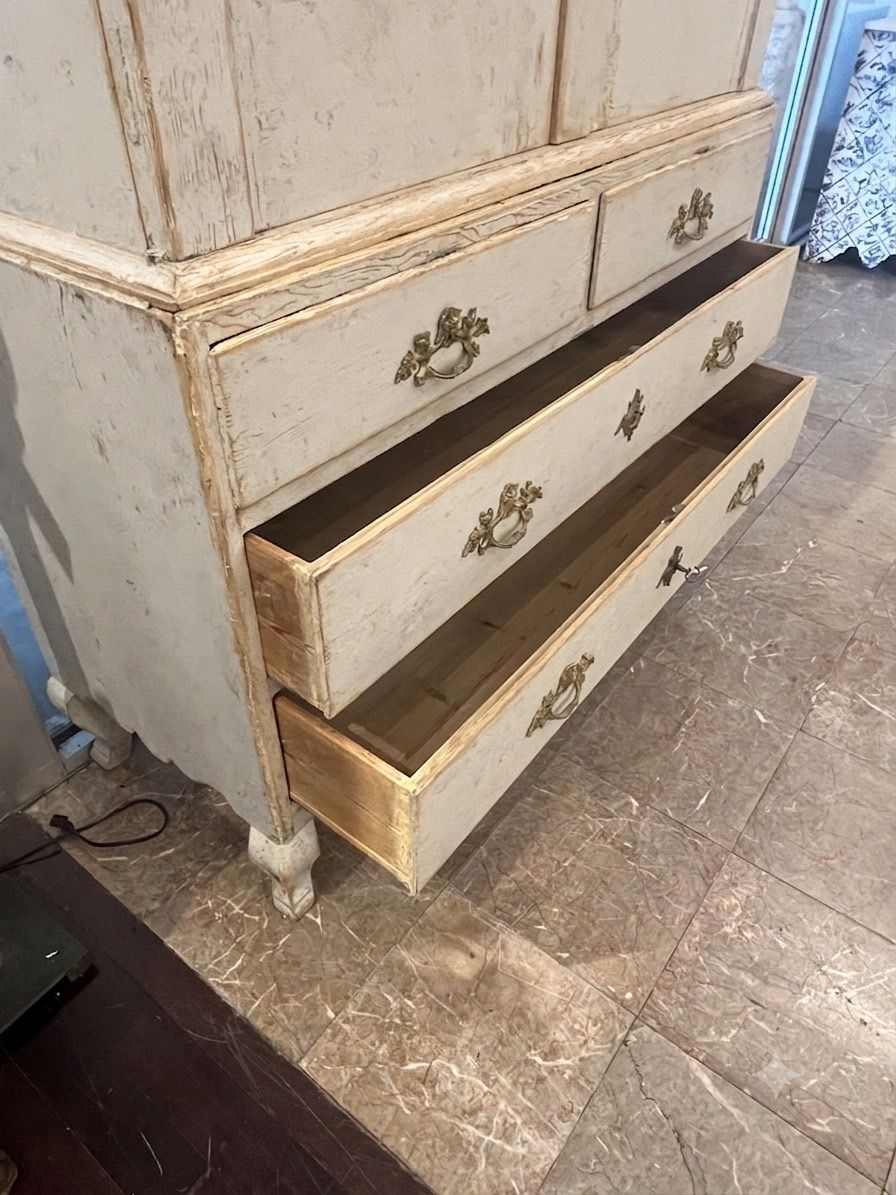 18th Century Swedish Gustavian Wedding Cabinet