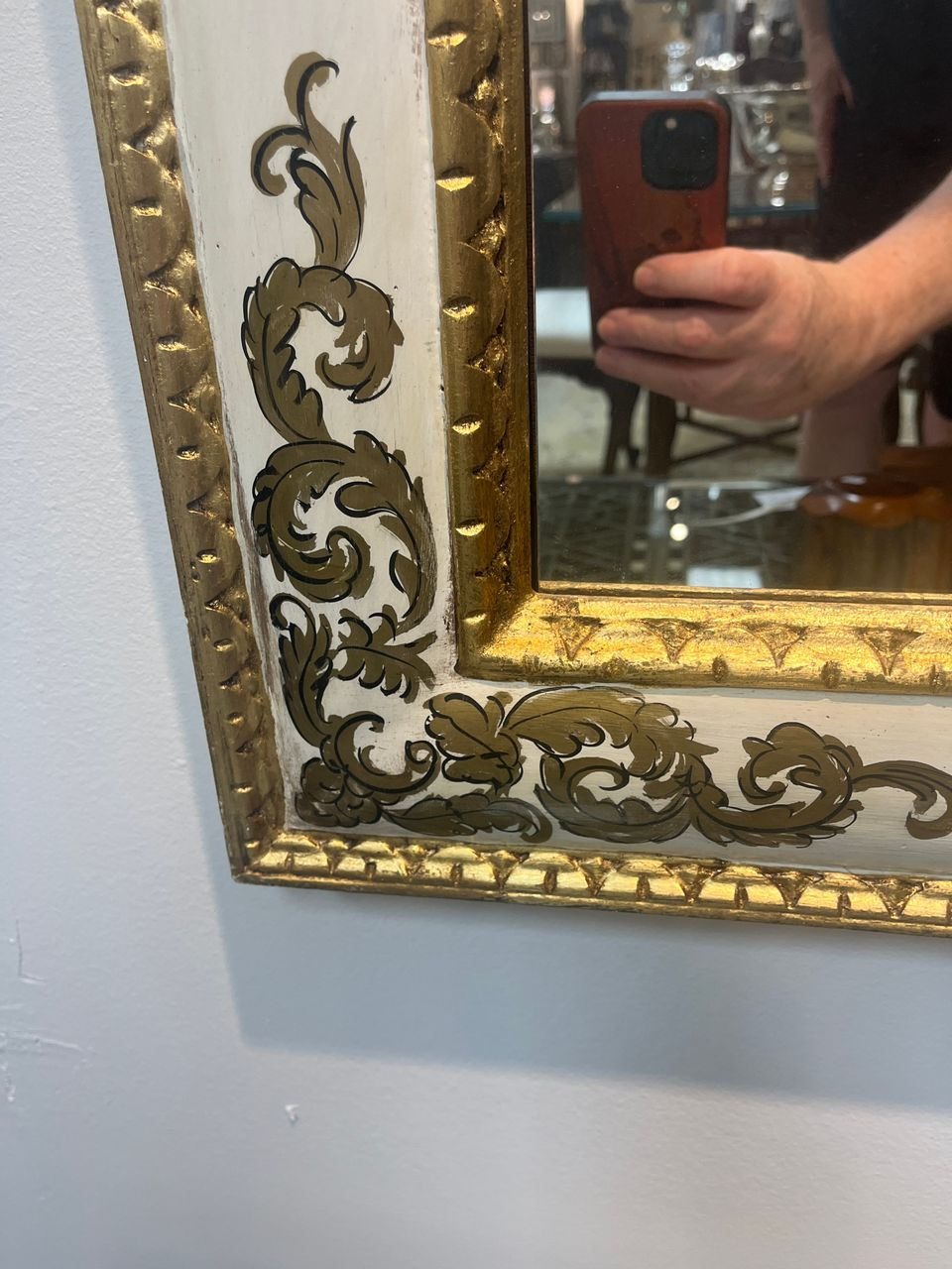 Italian Chinoiserie Giltwood Mirror