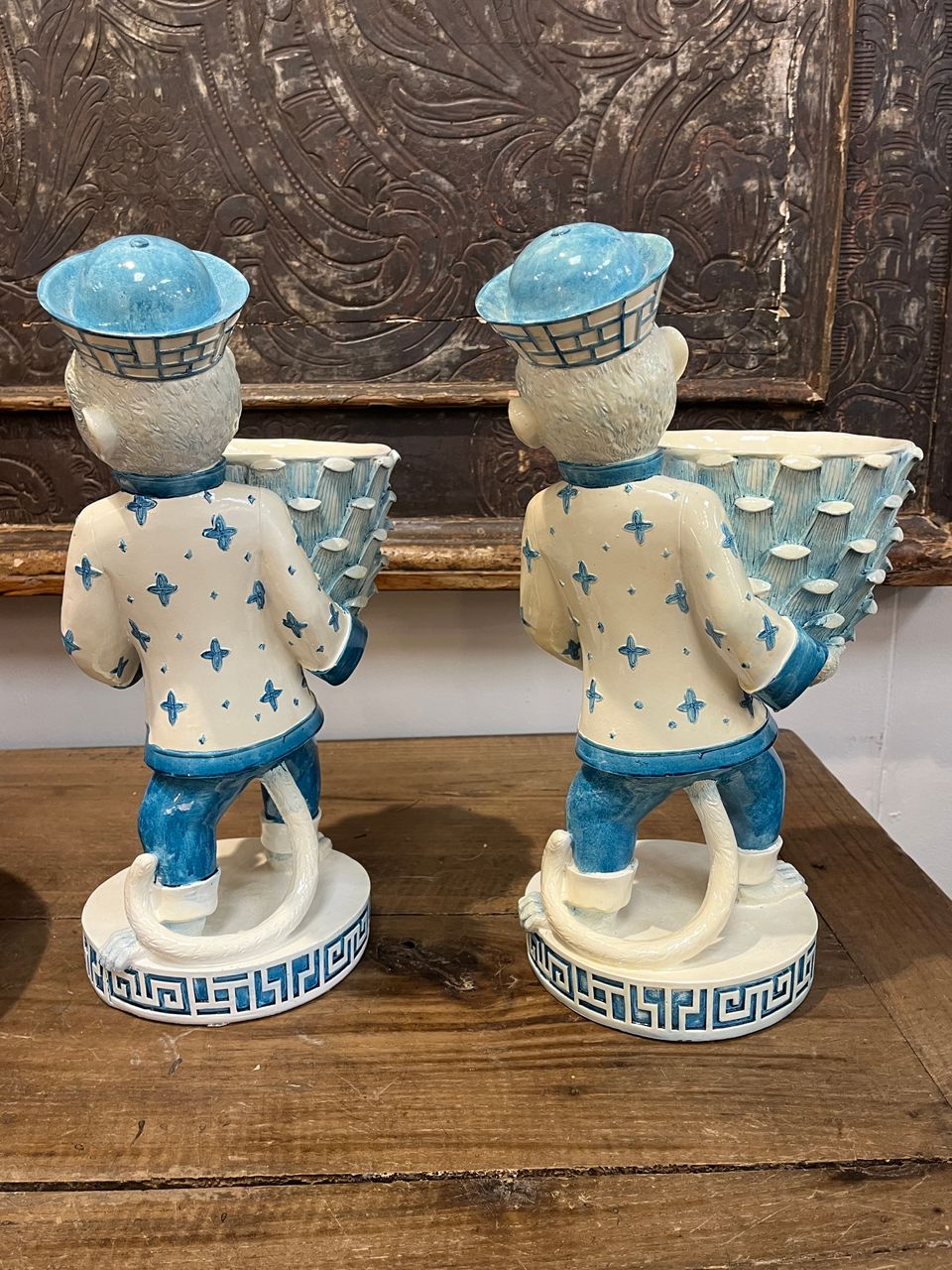 Palm Beach Monkeys Holding Artichoke Bowls