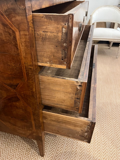 18th Century Italian Commode with Walnut Inlay