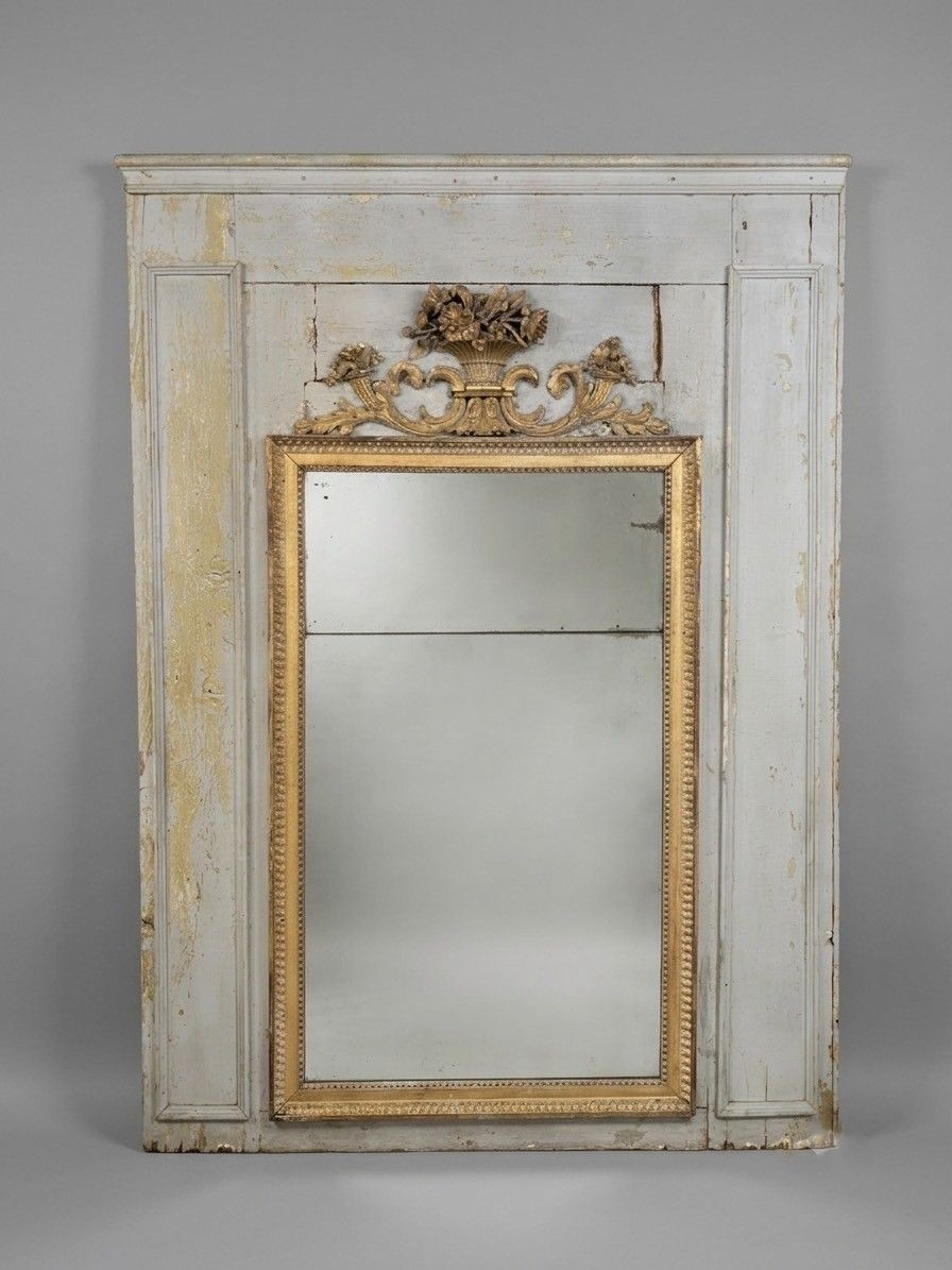18th Century French Louis XVI Trumeau Mirror