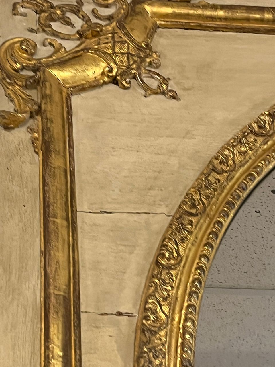 Beautiful 18th Century French Trumeau Mirror