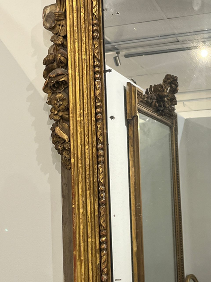 19th Century French Carved Giltwood Mirror