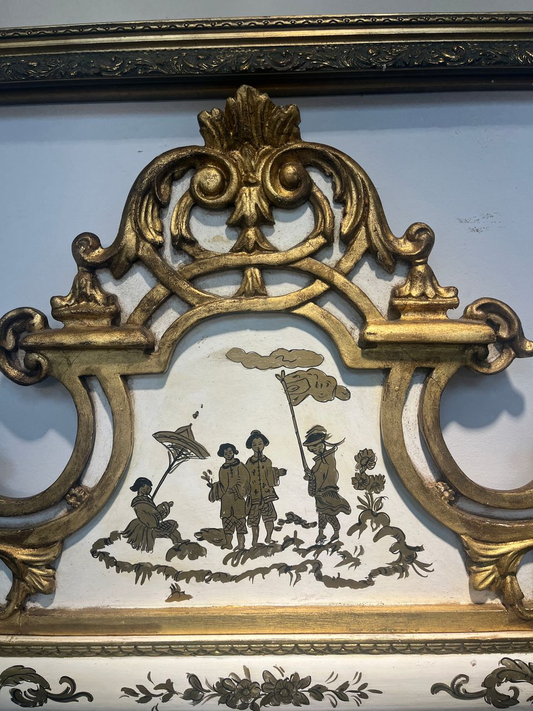 Italian Chinoiserie Giltwood Mirror