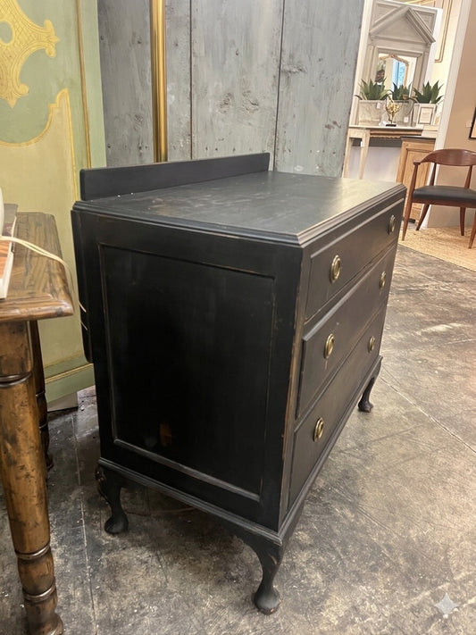 19th Century Queen Anne 3 Drawer Commode Chest