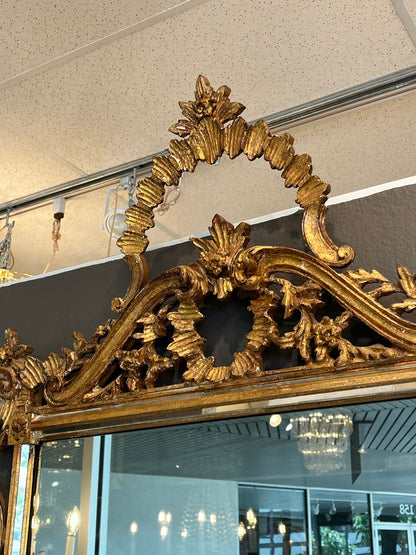 Italian La Barge Giltwood Rococo Mirror