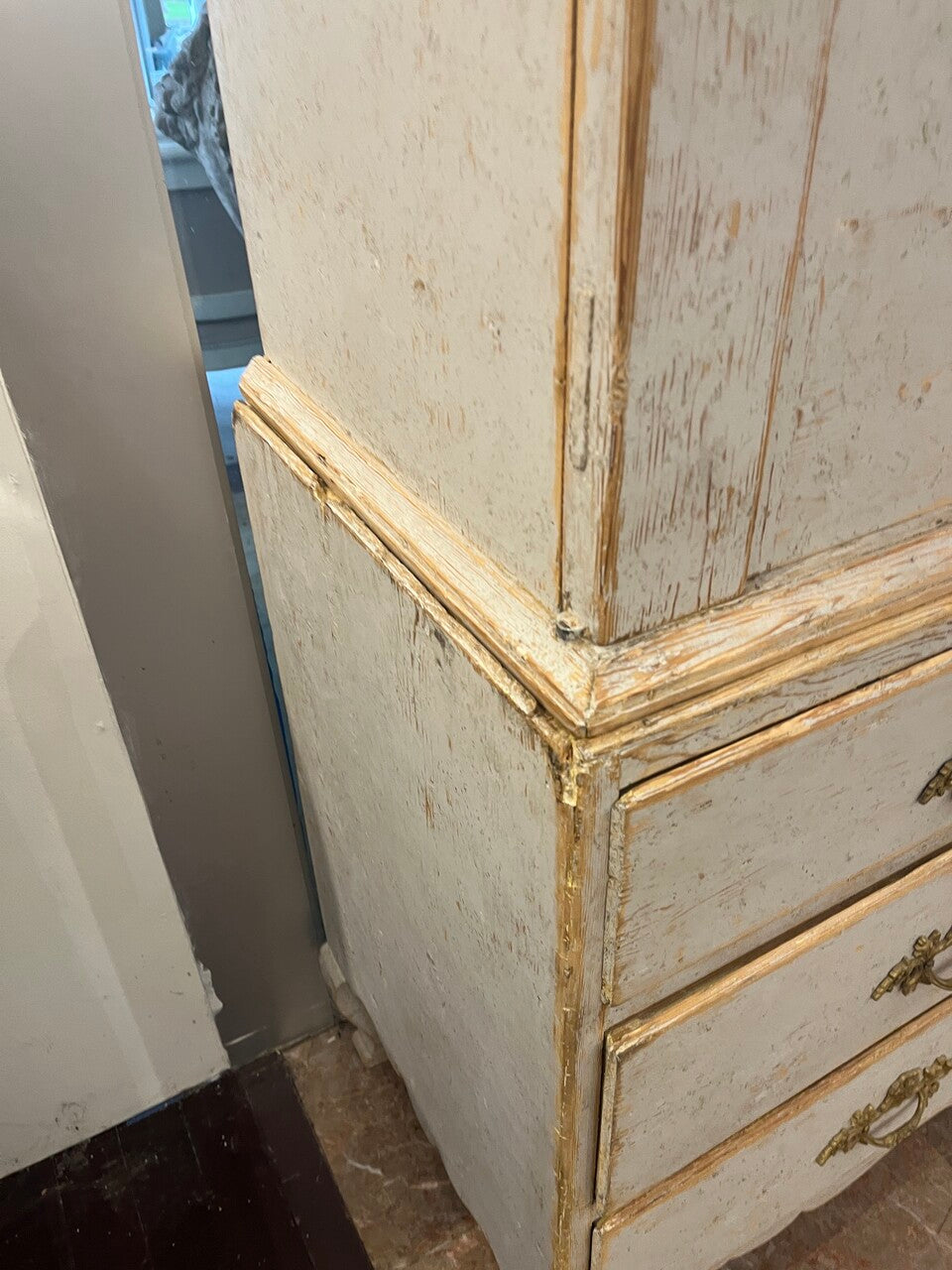 18th Century Gustavian Cabinet