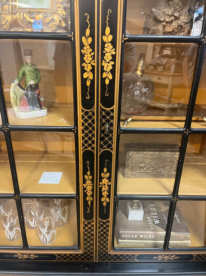 Vintage Lacquered Chinoiserie China Cabinet