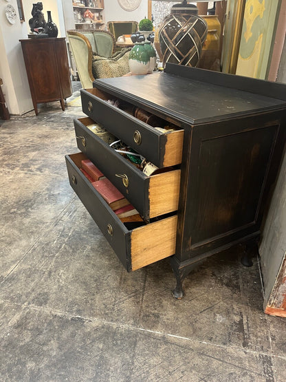 19th Century Queen Anne 3 Drawer Commode Chest