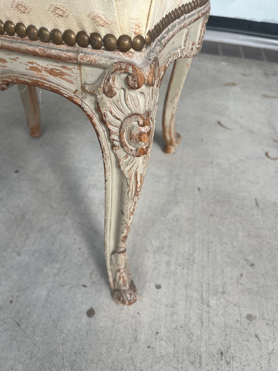 Set of 8 French Provencial Painted Dining Chairs