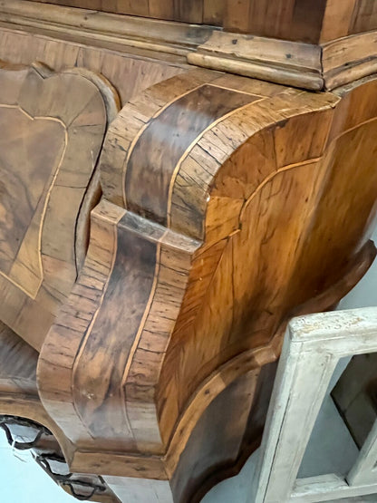 Italian Rococo desk/secretary