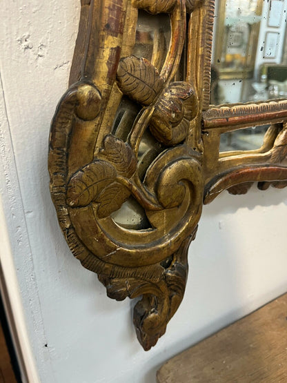 18th Century French Giltwood Carved Mirror