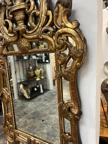 18th Century French Giltwood Carved Mirror