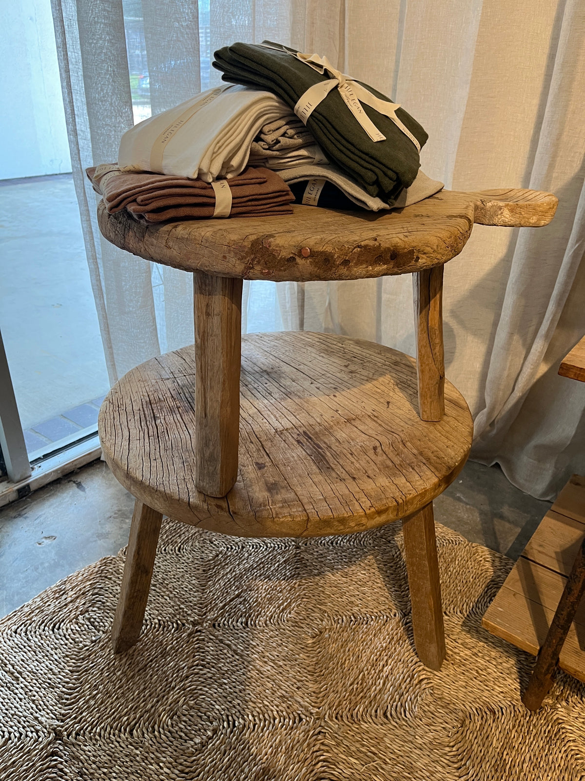 Rustic wood Table