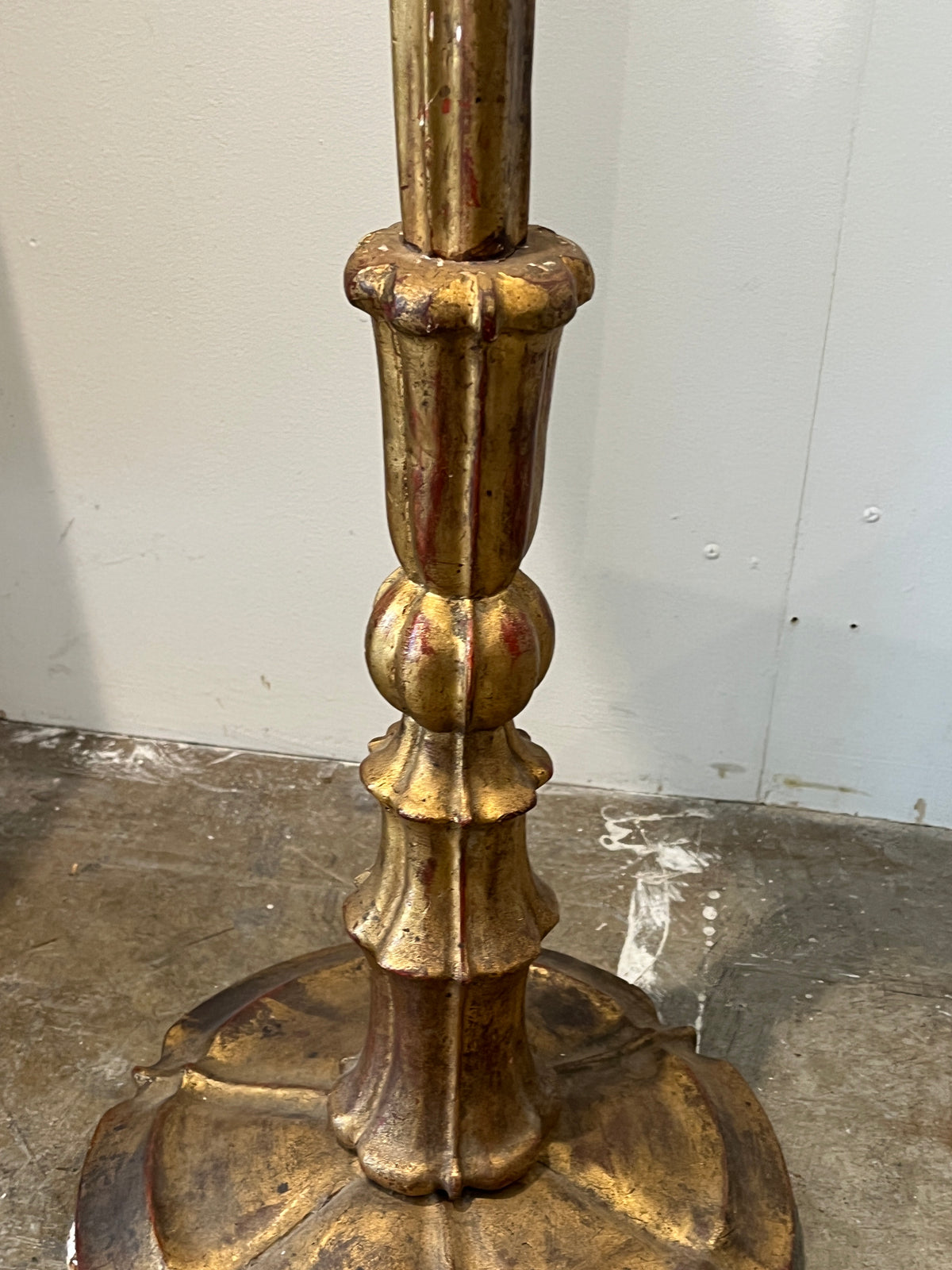 19th Century Italian Giltwood Floor Lamp